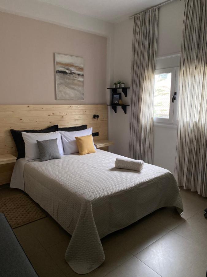 Tiny Square Apartment Nafpaktos Exterior photo